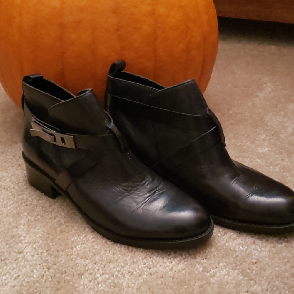 French Connection ankle boots 👢👢